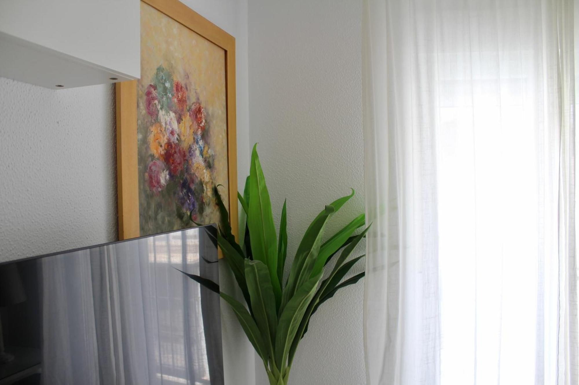 Wish Suite Campana De Sevilla ภายนอก รูปภาพ